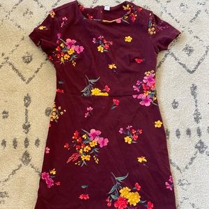 Old navy maroon floral dress